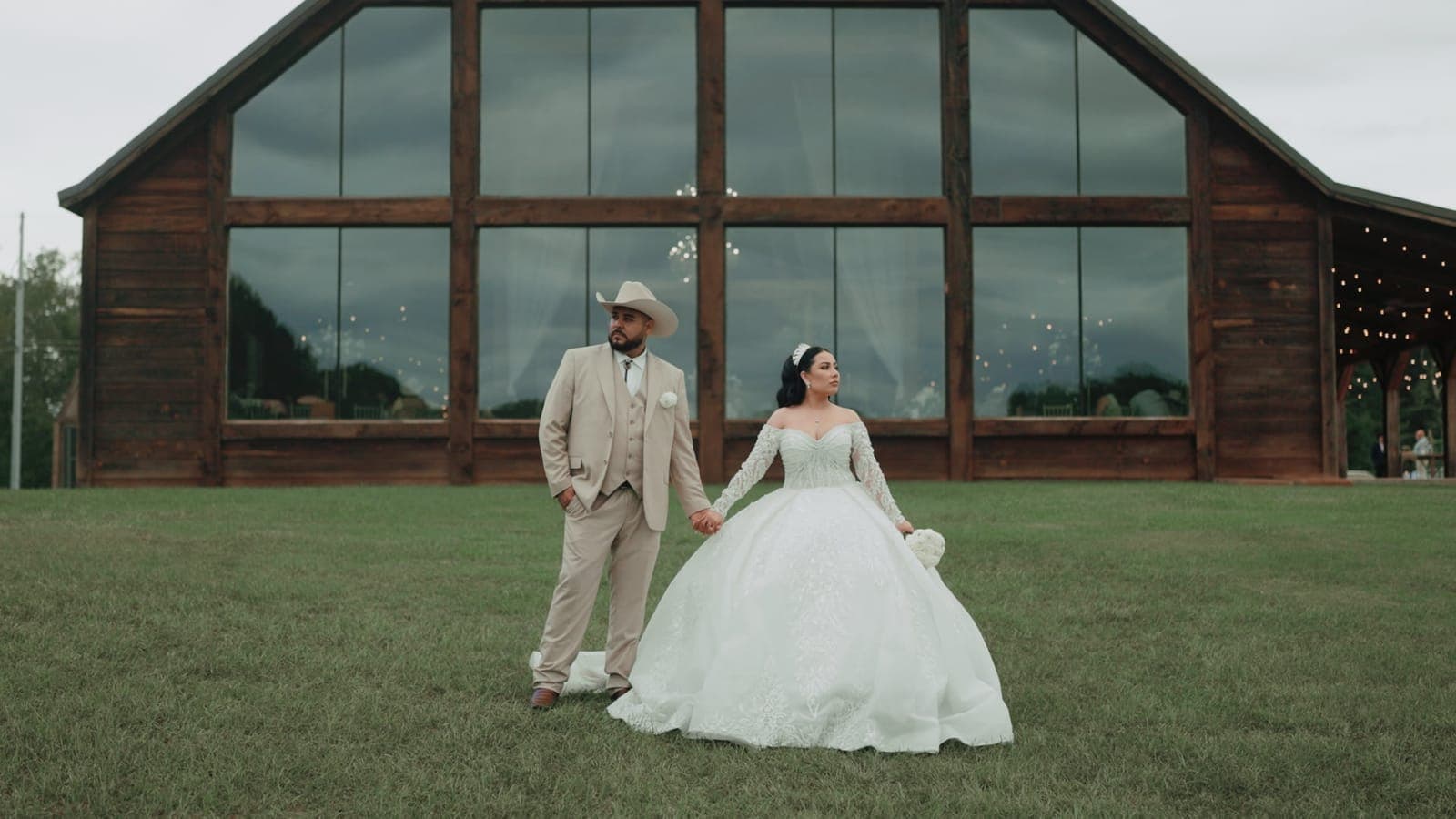 Yadira and Gerardo at The Venue at Stonebrook Meadows